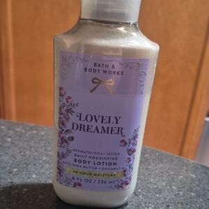 Bath & Body Works Lovely Dreamer Body Lotion - Lavender
